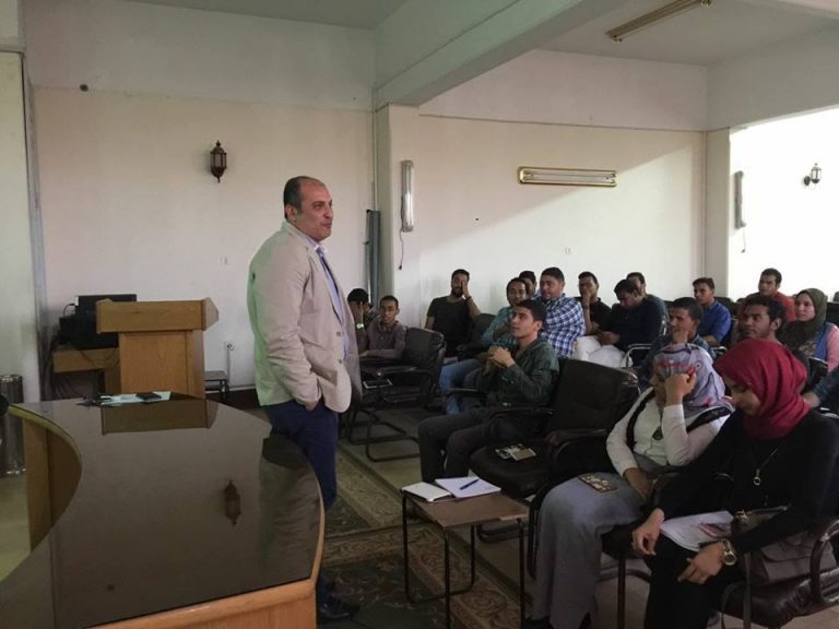جامعة سوهاج تدرب”٥٠ طالب” علي مبادئ الميثاق الاخلاقي