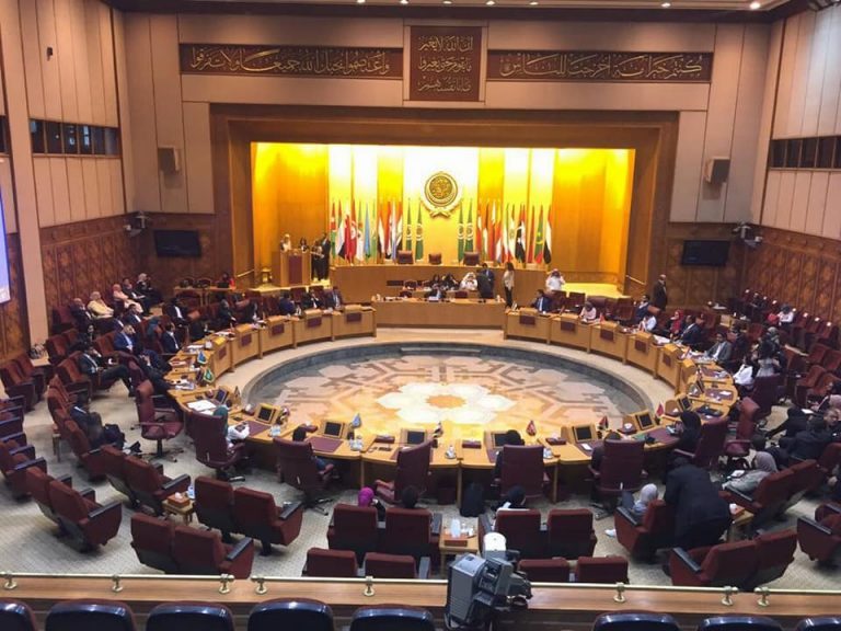 جامعة سوهاج تشارك بمؤتمر جامعة الدول العربية بالقاهرة