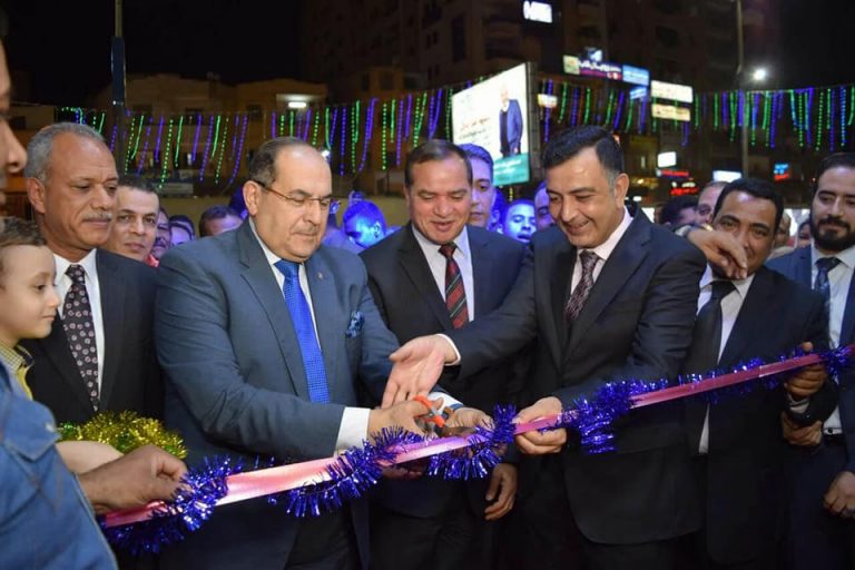 رئيس جامعة سوهاج يشارك في افتتاح معرض اهلا رمضان
