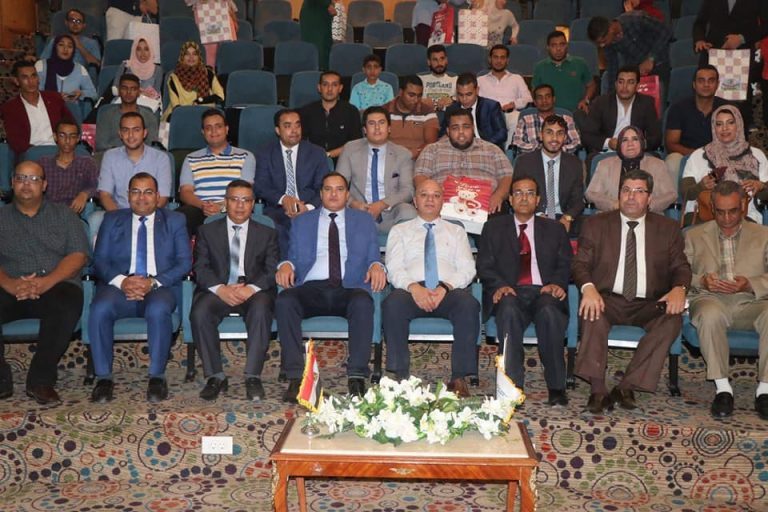 وفد جامعة سوهاج يناقش اليات التعاون مع مستشفي 57357 لعلاج سرطان الاطفال