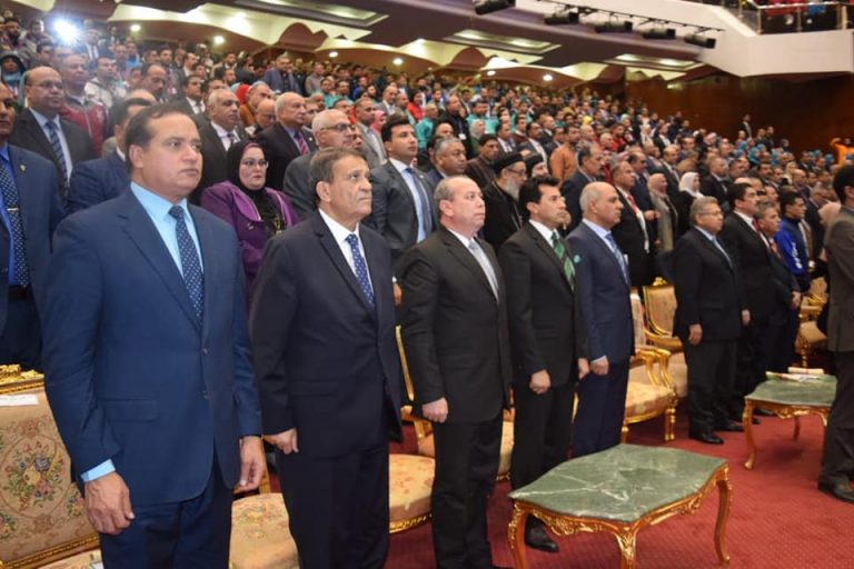 بحضور رئيس جامعة سوهاج … وزير الشباب والرياضة يفتتح اسبوع شباب الجامعات بكفر الشيخ