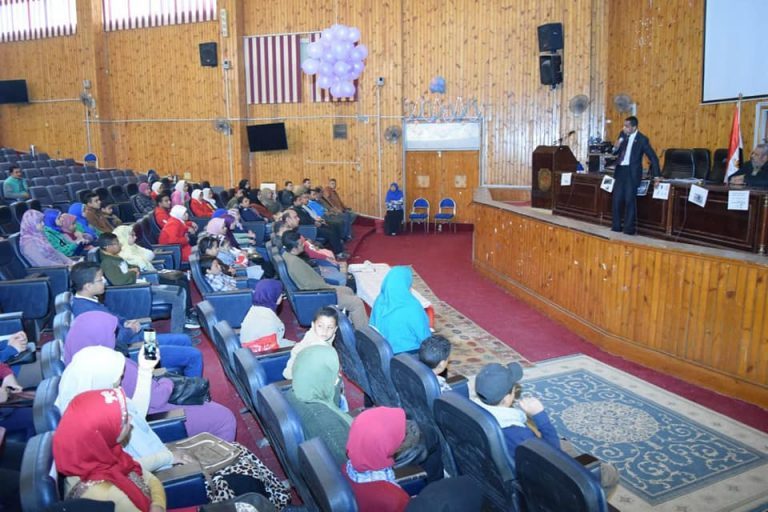 مفاتيح النجاح” دورة تدريبية تنظمها نقابة العاملين بجامعة سوهاج