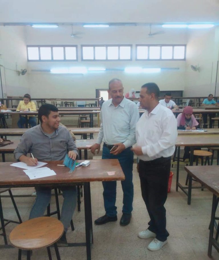 بدء امتحانات الدراسات العليا للعام الجامعي ٢٠٢٢/٢٠٢٣م بكلية التكنولوجيا والتعليم جامعة سوهاج