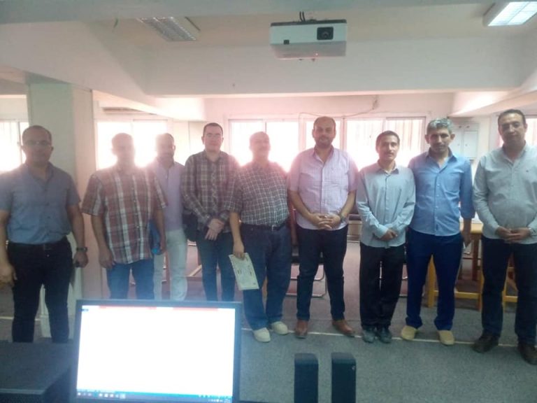 مركز تنمية قدرات أعضاء هيئة التدريس بجامعة سوهاج يختتم  برنامجه التدريبي عن  مشروعات البحوث التنافسية