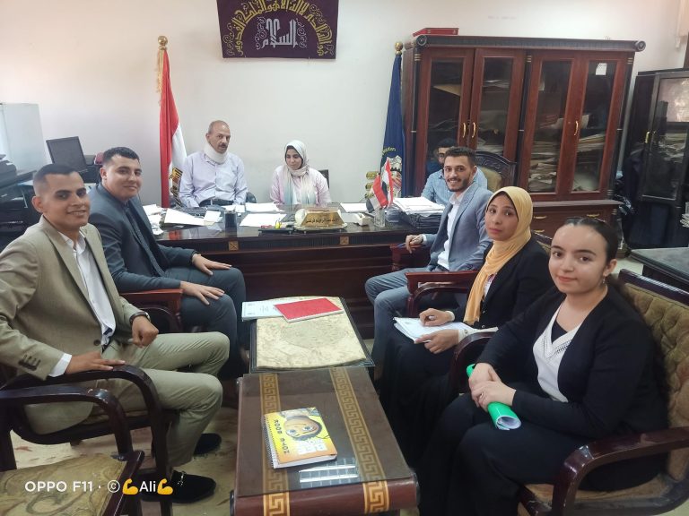 مناقشة مشروع تخرج قسم الانشاءات المدنيه المعمارية الفرقه الرابعه