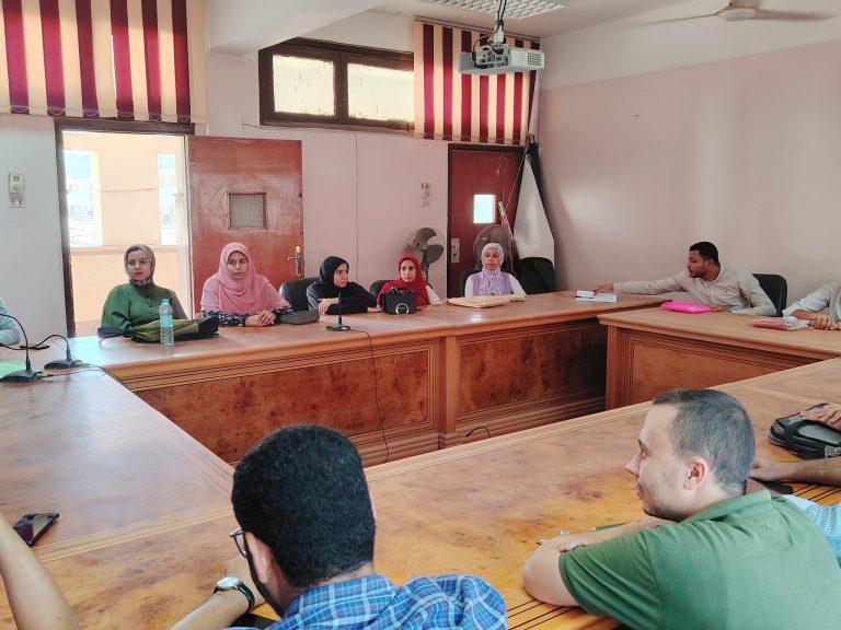(( كلية التكنولوجيا والتعليم جامعة سوهاج تعقد اجتماعاً موسعاً للتحضير للعام الجامعي الجديد 2024/2025 ))