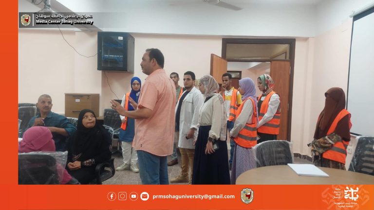 *ضمن فعاليات وأنشطة مبادرة بداية لبناء الإنسان ..جامعة سوهاج تقدم كافة التسهيلات والخدمات المتكاملة للطلاب ذوي الإعاقة الجدد أثناء الكشف الطبي*