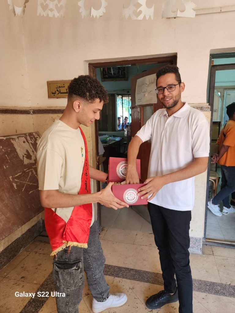 (( اتحاد طلاب من أجل مصر بكلية التكنولوجيا والتعليم جامعة سوهاج تستقبل الطلاب الجدد ))