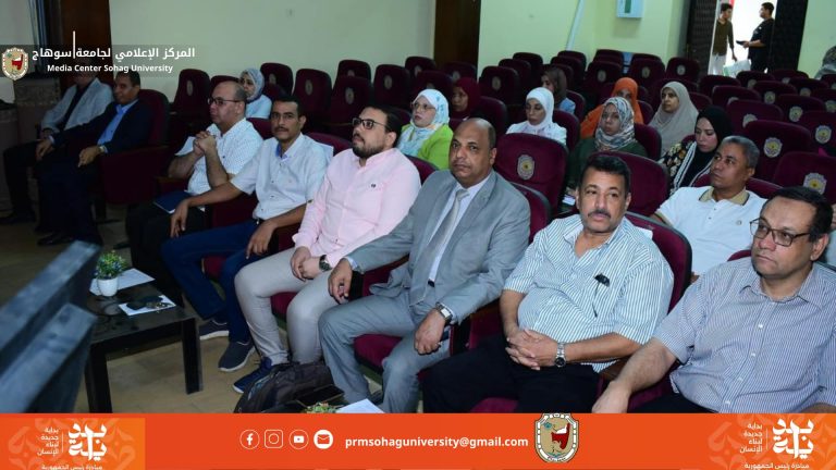 *لبناء جيل من الكوادر العلمية الشابة، علوم سوهاج تدشن مبادرة “فريق الطلاب البحثي”..ضمن فعاليات بداية*