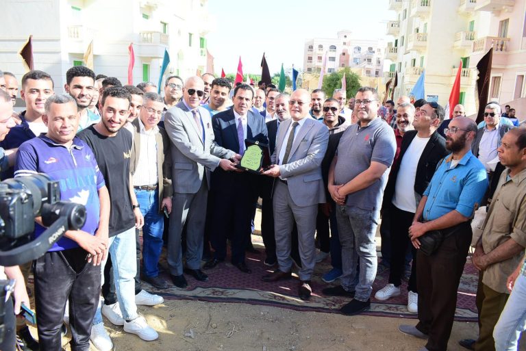 *بسعة ٢٥٦ طالب..النعماني يفتتح مباني الإسكان الطلابي التابعة لجهاز مدينة سوهاج الجديدة عقب إعادة تأهيليها وصيانتها*