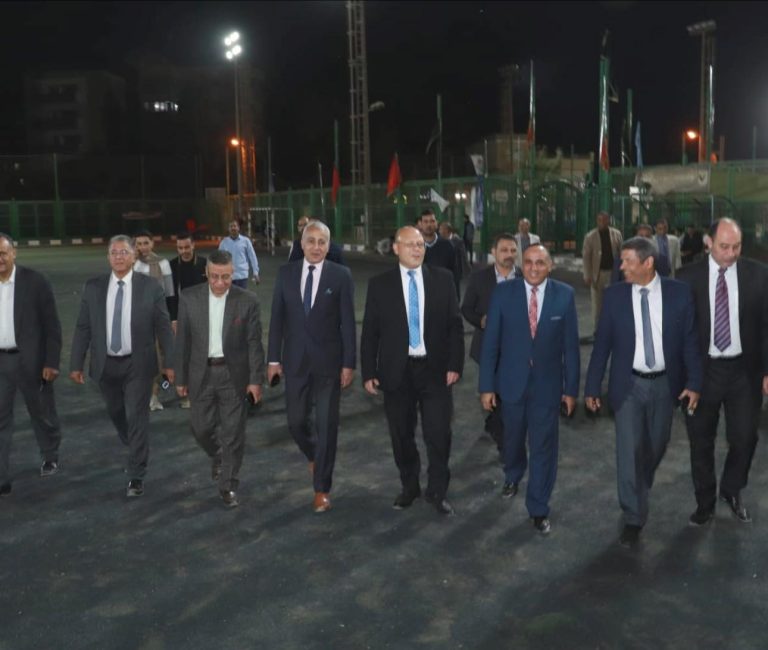 Al-Nomany honored the Distinguished Students and emphasized the that University Dormitories are not only for Housing, but for all the Student Activities