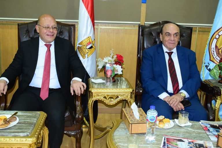 *اللواء سمير فرج عضوًا بمجلس جامعة سوهاج*