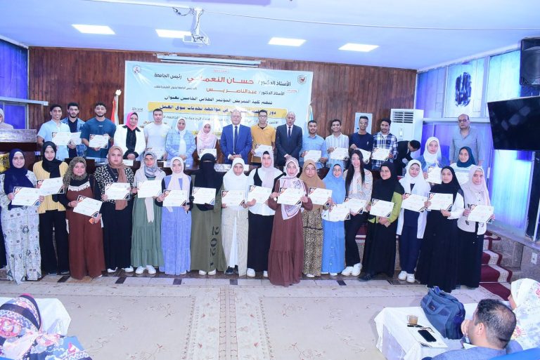 *النعماني يفتتح فعاليات المؤتمر الطلابي الخامس لكلية التمريض بجامعة سوهاج*